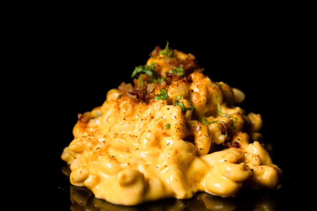 Mocho e la sua America: con MeatCrew l’hamburger diventa cultura Mocho e la sua America: con MeatCrew l’hamburger diventa cultura