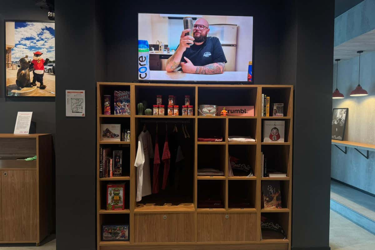 Mocho e la sua America: con MeatCrew l’hamburger diventa cultura