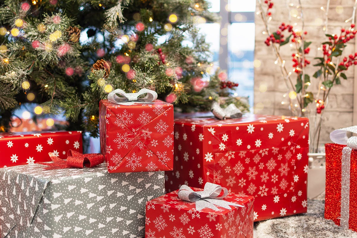 Gli italiani anticipano i regali di Natale 