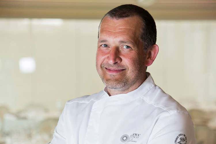 Andrea Nizzi (Nelle antiche celle dei monaci un viaggio nel tempo e nel gusto)