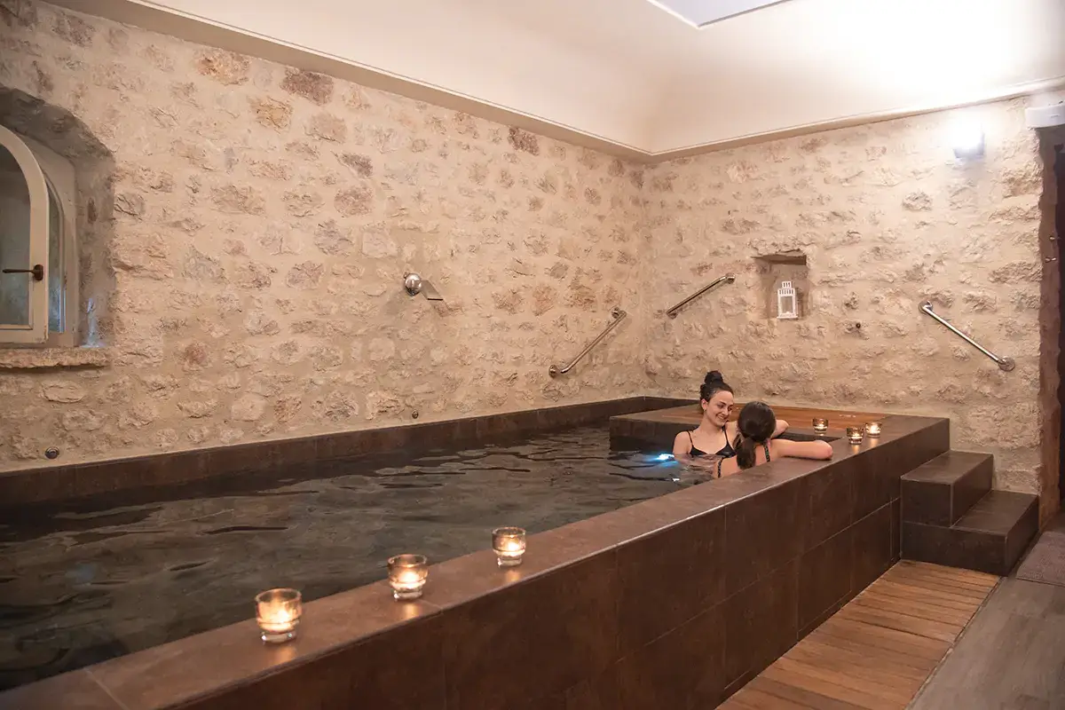 L'area spa di Borgo Campello Negli small hotel della Penisola, comfort e privacy per una vacanza senza assembramenti