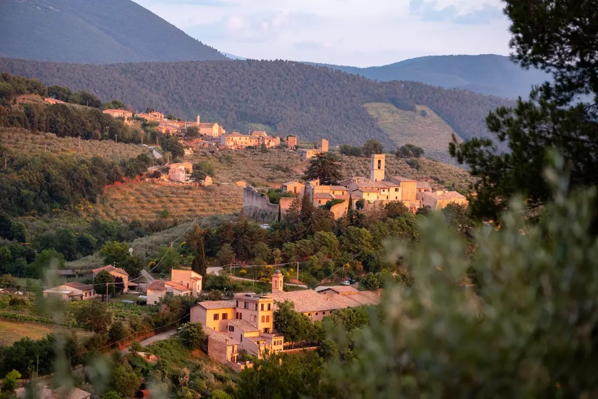 Relais Borgo Campello (foto Francesca Bocchia) Tartufi, porcini e foliage: ecco le mete perfette per il prossimo autunno