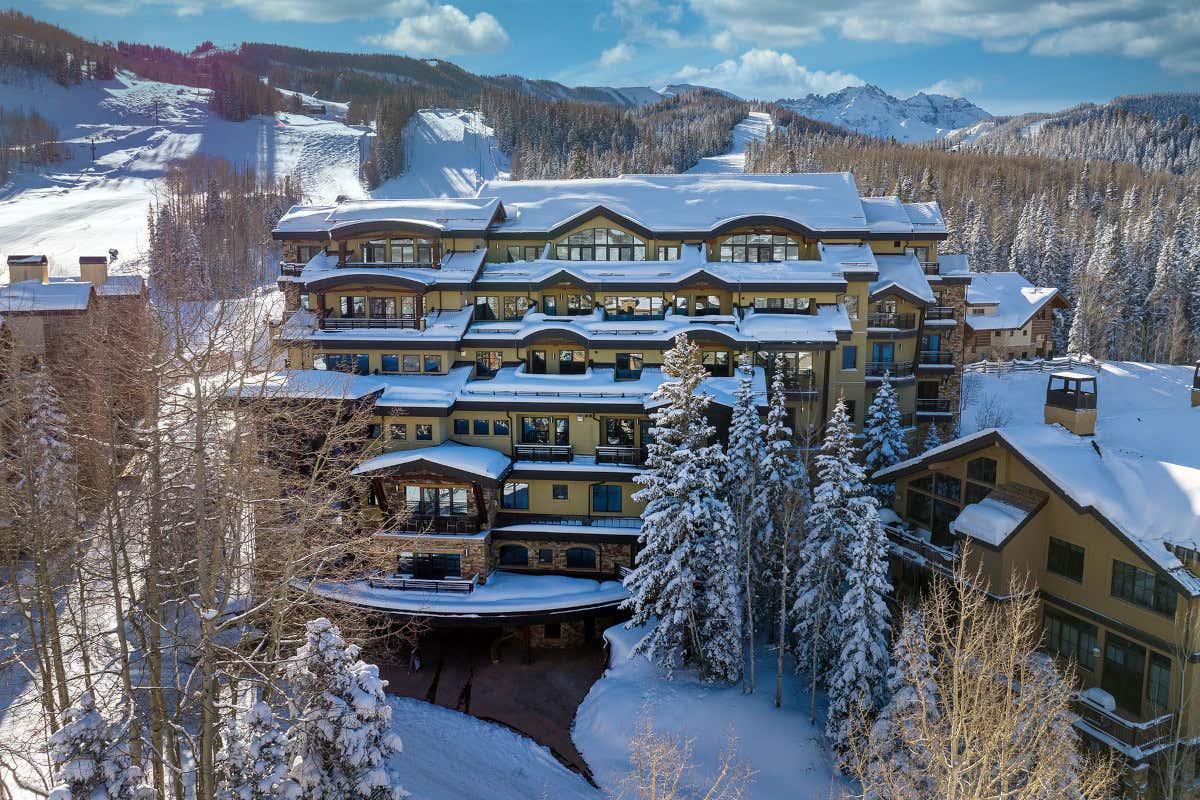 La facciata esterna del Relais & Châteaux Lumière by Dunton