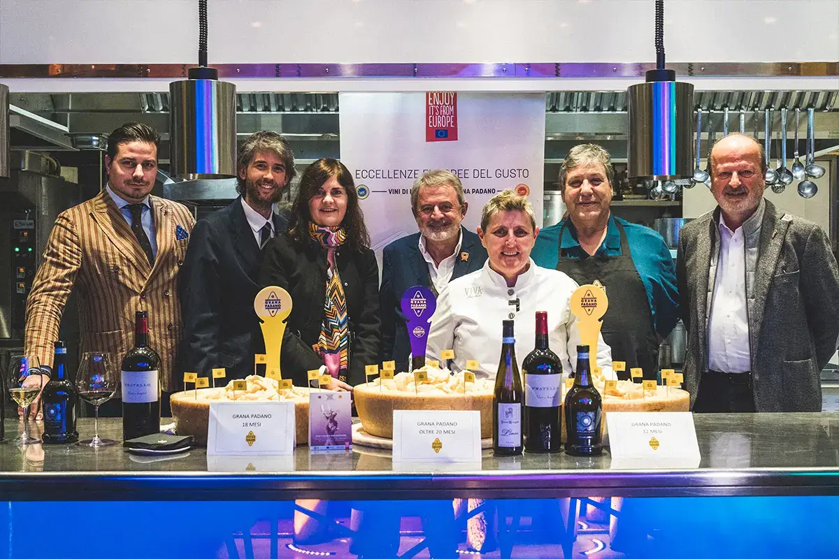 Michael Ferri, Federico Bovarini, Giovanna Prandini, Alberto Lupini, Viviana Varese, Cornelio Marini e Paolo Fabiani&nbsp; Viva! &ldquo;Nati per Stare insieme&rdquo; torna a Milano