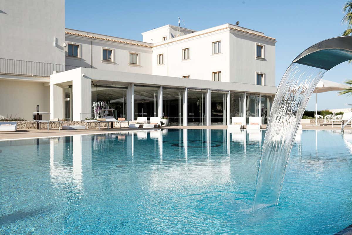 Il Pietre Nere Resort & Spa di Modica Claudio Ruta riparte da Modica In cucina al Pietre Nere Resort