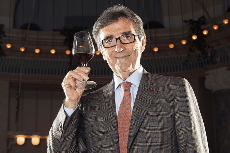 Riccardo Cotarella - Vendemmia difficile, sì ai voucher E più sostegno ai vini italiani