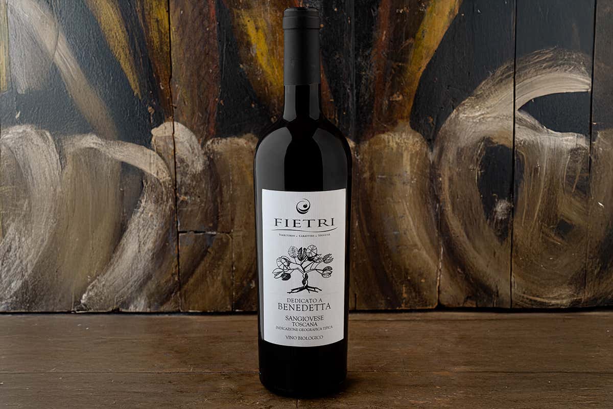 Gaiole in Chianti: l'Uga dove il Sangiovese incontra microclimi unici tra torrenti e boschi Gaiole in Chianti: l'Uga dove il Sangiovese incontra microclimi unici tra torrenti e boschi