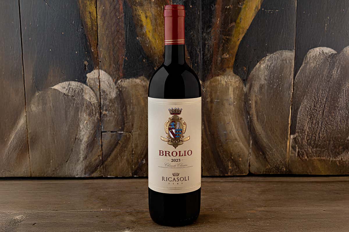 Gaiole in Chianti: l'Uga dove il Sangiovese incontra microclimi unici tra torrenti e boschi Gaiole in Chianti: l'Uga dove il Sangiovese incontra microclimi unici tra torrenti e boschi