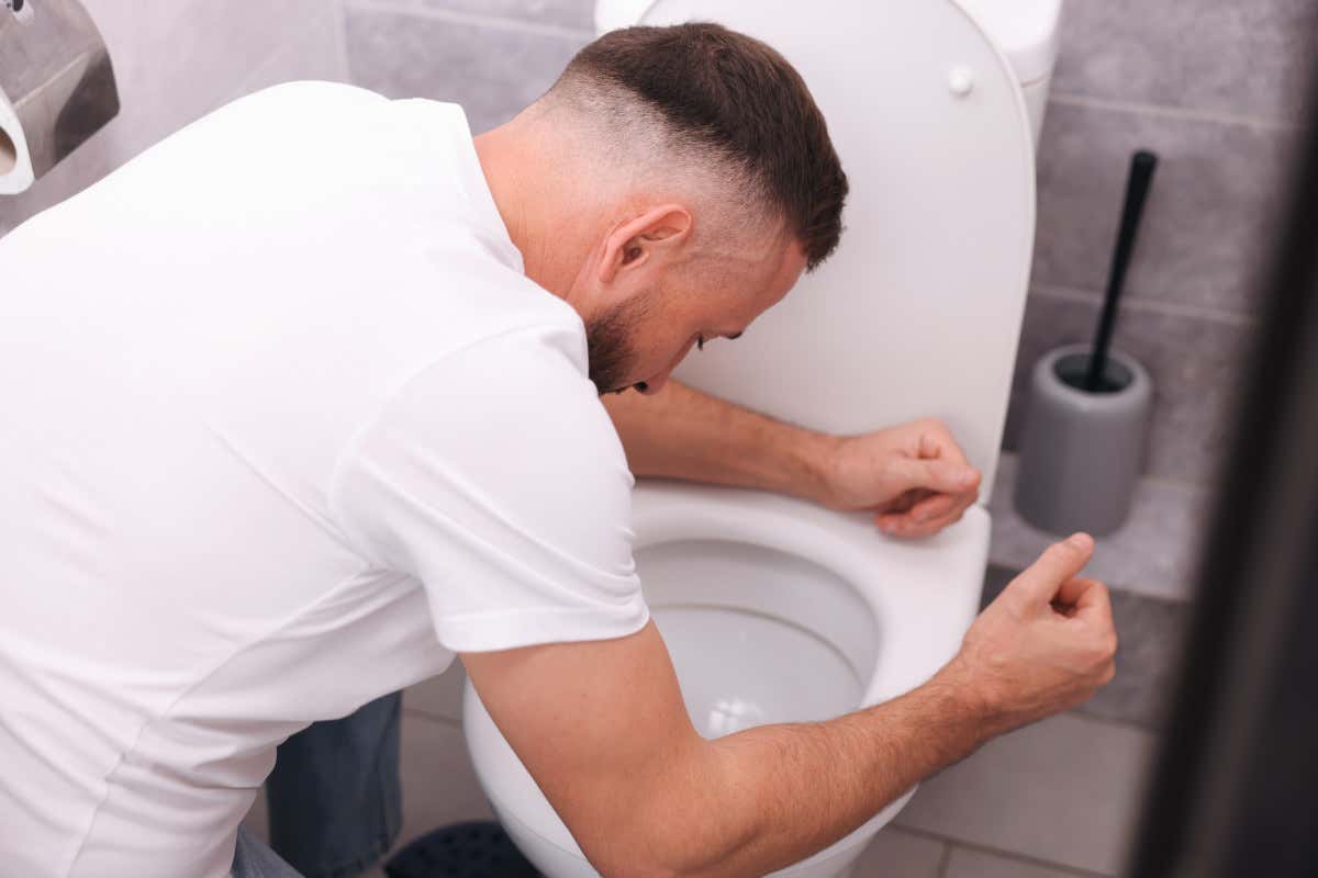 Tra i sintomi dell’avvelenamento nausea, vomito, diarrea e difficoltà respiratorie