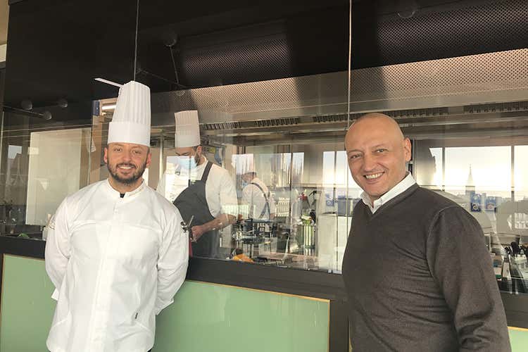 Alto, vista unica con cucina  Coprifuoco? Qui si inaugura