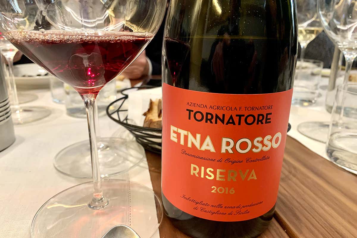 Riserva Etna Rosso 2016 Gli Etna di Tornatore sposano la cucina di Pino Cuttaia