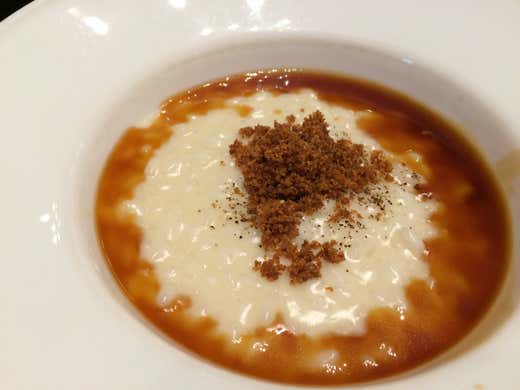 Riso con riduzione di Antica Formula e briciole di pane secco Riso con riduzione di Antica Formula e briciole di pane secco