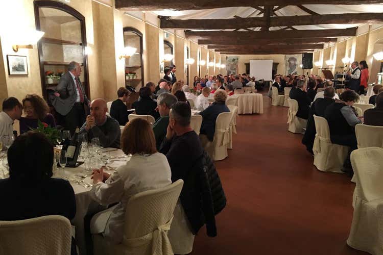 Un momento del Gran Gala finale (Al risotto di Aldo Becciolini il premio al torneo Egidio Rossi)