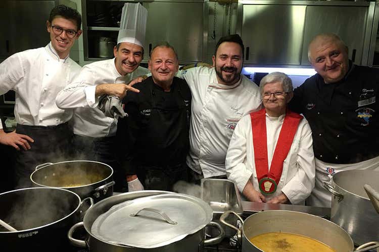 (Il risotto di Aldo Becciolini per la disfida in onore di Egidio Rossi)