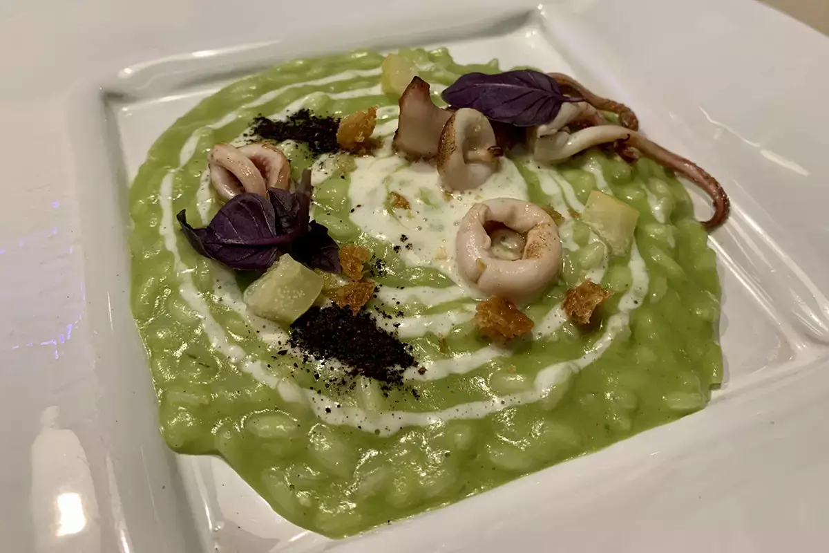 Risotto, indivia riccia, crema di bufala, totanetti alla griglia, limoni canditi Terrazza