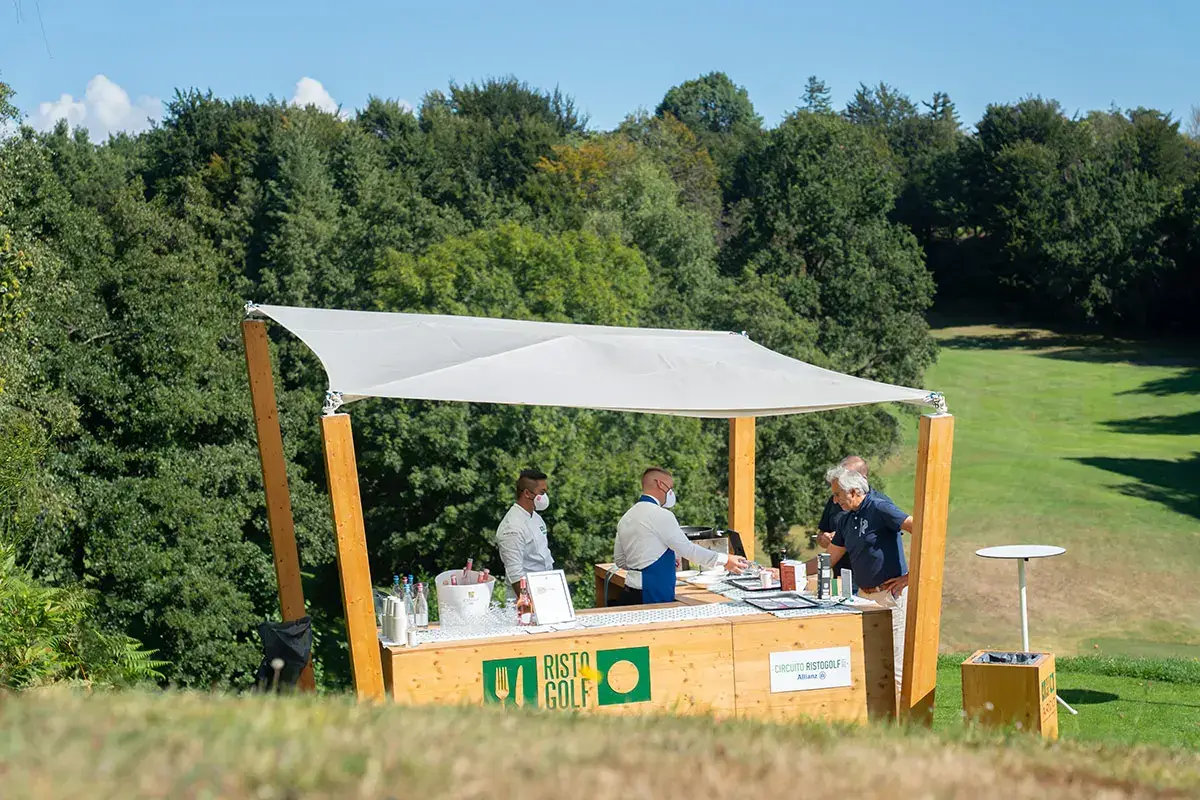 Buvette sul campo da golf Ristogolf 2021, chiusura in bellezza con una cena &ldquo;a pi&ugrave; mani&rdquo;