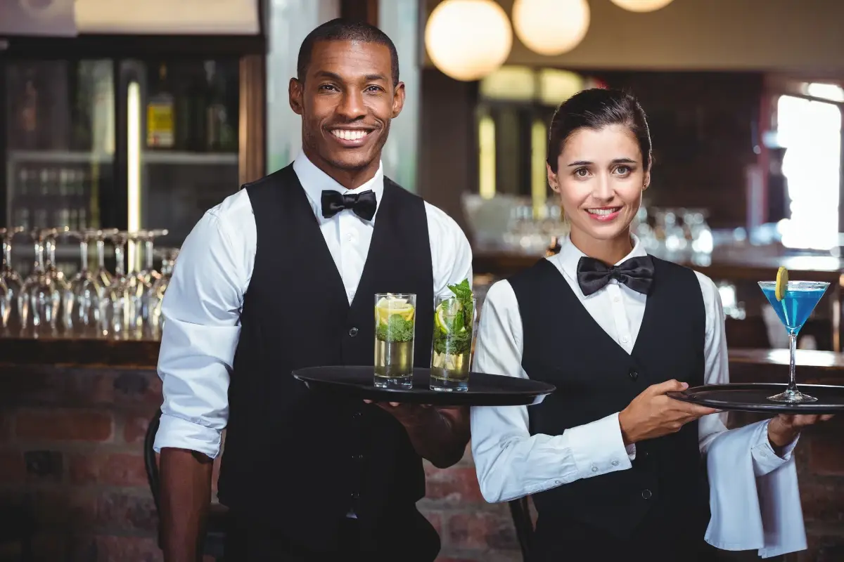 Cerchi lavoro: ecco le 10 professioni più richieste nel mondo del food&beverage
