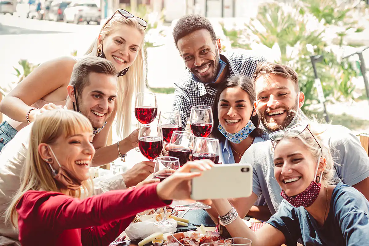 La ripresa del canale Horeca &egrave; fondamentale per il settore di vini, spirits e aceti Vino, senza il rilancio dell'Horeca a rischio la leadership mondiale