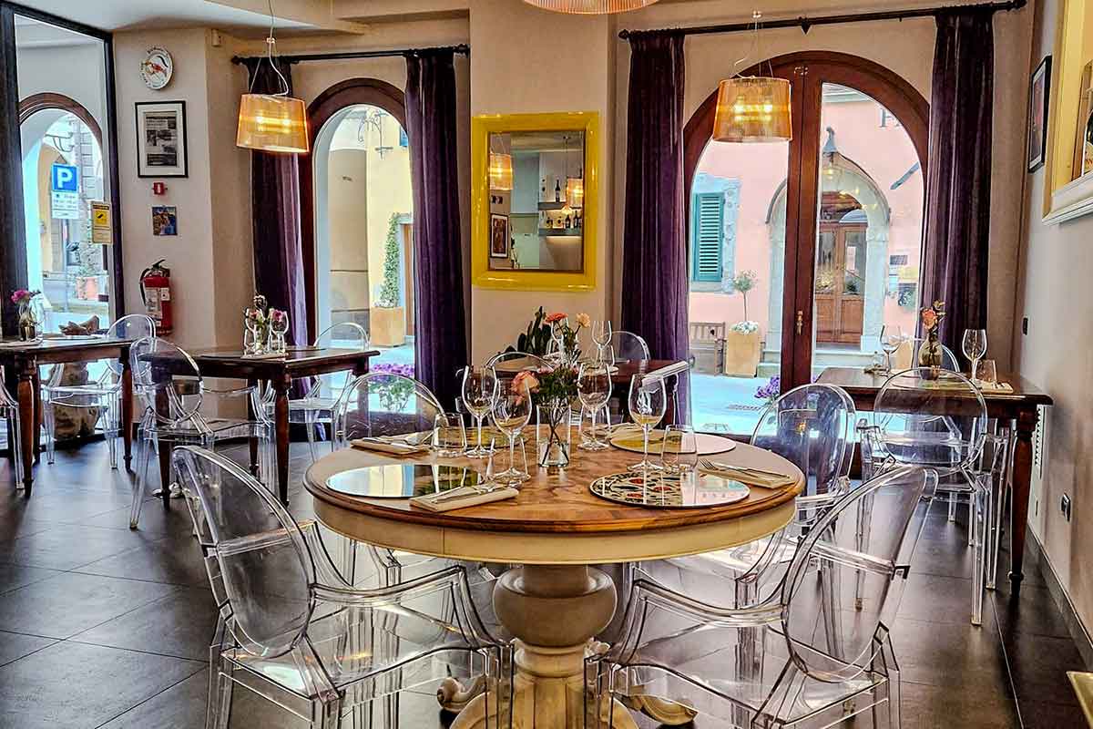 Il ristorante che unisce il pescato dell’Elba e la Chianina del Casentino in cucina