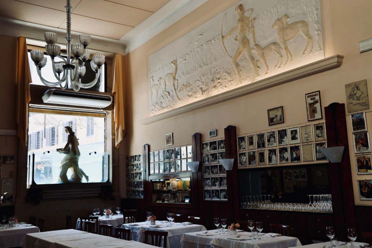 Caffè, hotel e ristoranti leggendari: il nuovo viaggio tra i locali storici d'Italia
