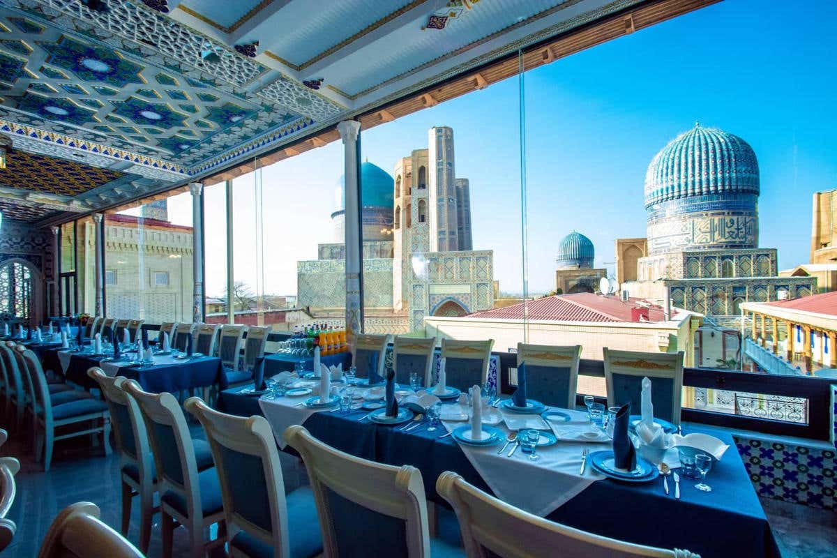 Sulle orme di Marco Polo: dai canali di Venezia e i bazar di Istanbul fino alla Cina