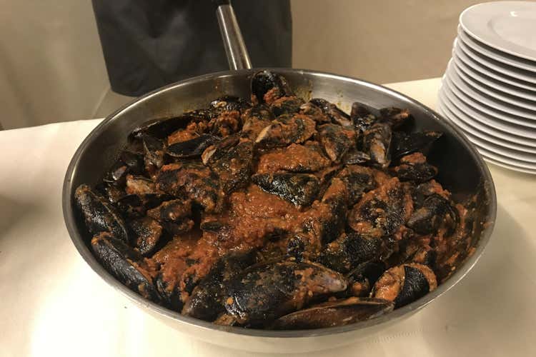 Le Cozze ripiene (Unione Ristoranti del Buon RicordoIl nuovo corso della tradizione)