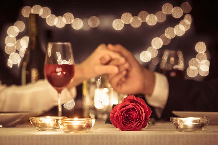 Boom di prenotazioni al ristorante per la prima settimana di zona gialla e San Valentino - Zona gialla e San Valentino, boom di prenotazioni al ristorante