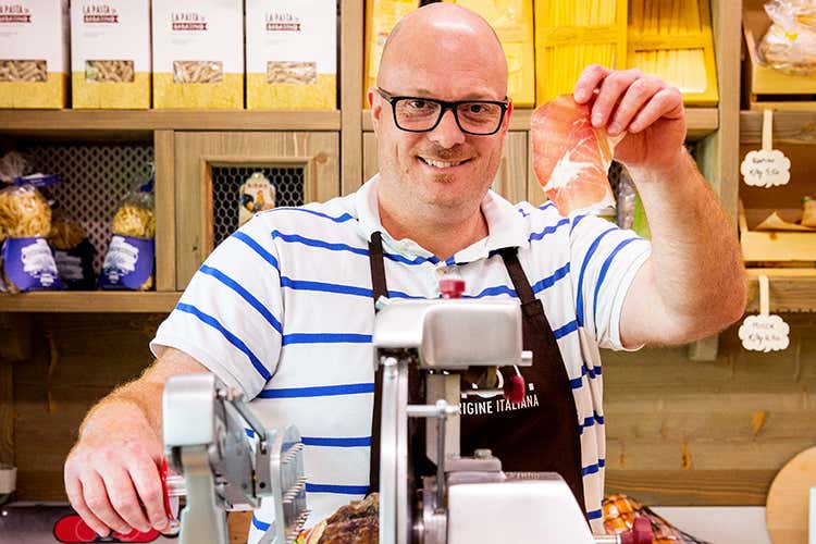 Piergiuseppe Siena (Il ritorno alle botteghe alimentari L'esempio del Doi di Parma)