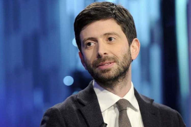 Roberto Speranza - Turismo, luned&igrave; riapre l'Inghilterra Ma Speranza avverte: serve cautela