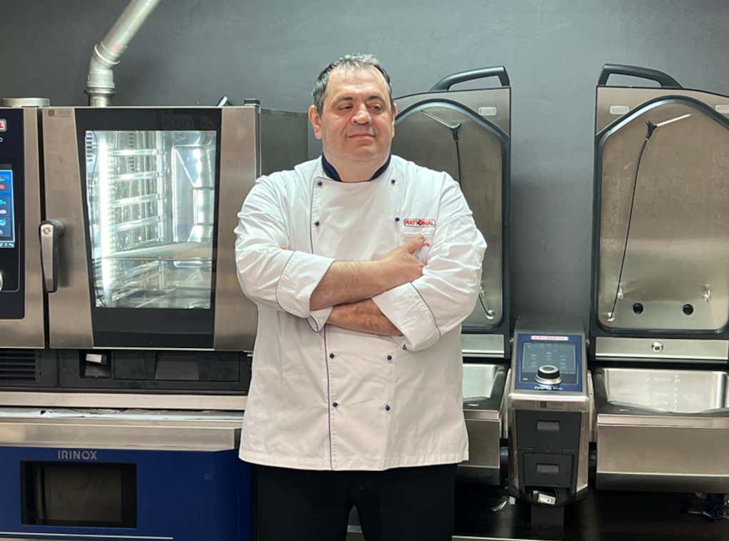 Migliorare gestione e guadagni del ristorante grazie a un consulente di cucina