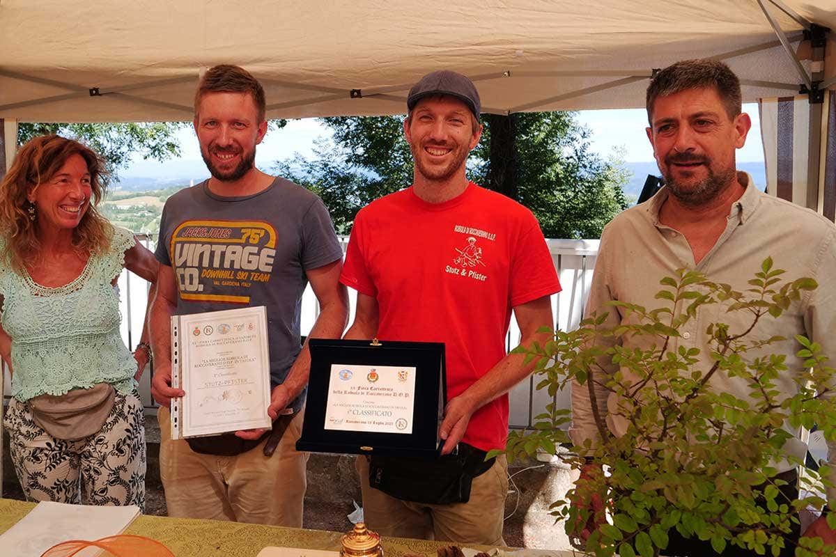 Stutz-Pfister, vincitore del contest per la Migliore Robiola di Roccaverano in Tavola Robiola di Roccaverano, festa riuscita. Ma le degustazioni non finiscono