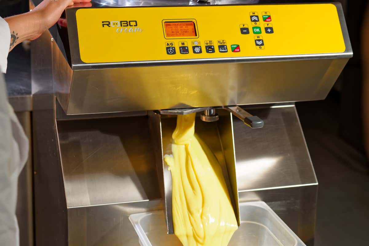 Come cambia la crema pasticcera professionale: le nuove funzioni ROBOcream