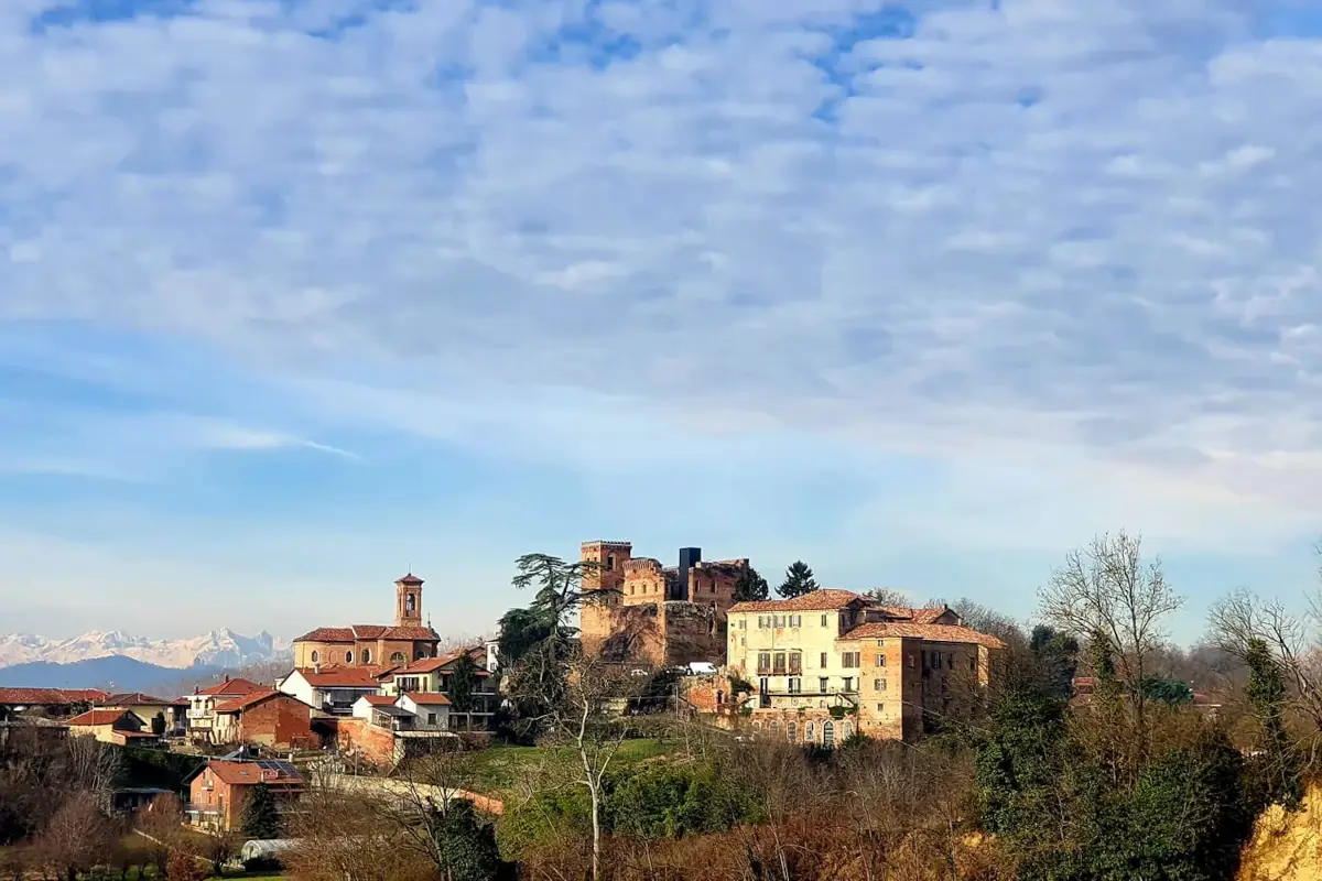 Rocca di Arignano&nbsp; Nelle cucine della Rocca di Arignano arriva Lorenzo Careggio