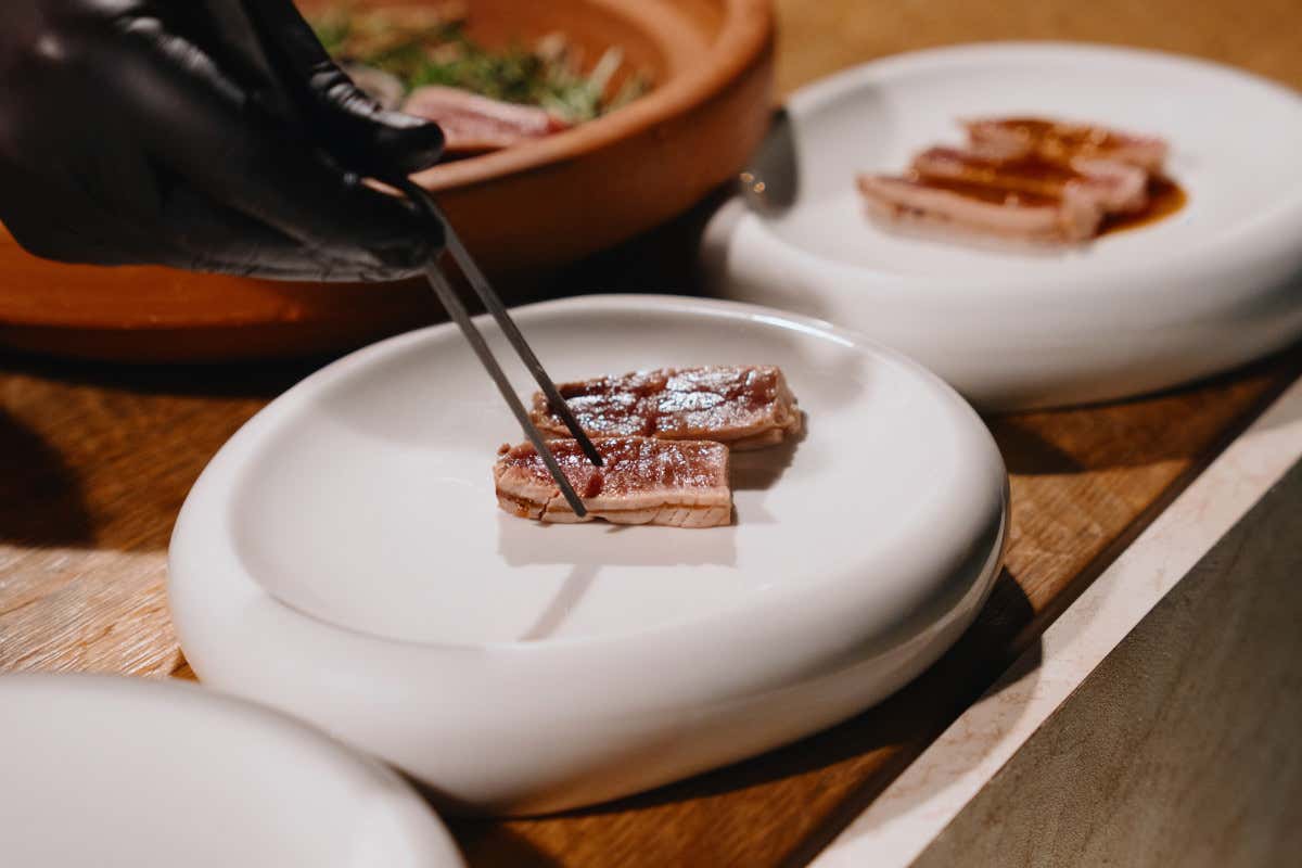 La cucina di Roji ruota attorno al tonno Balfegò