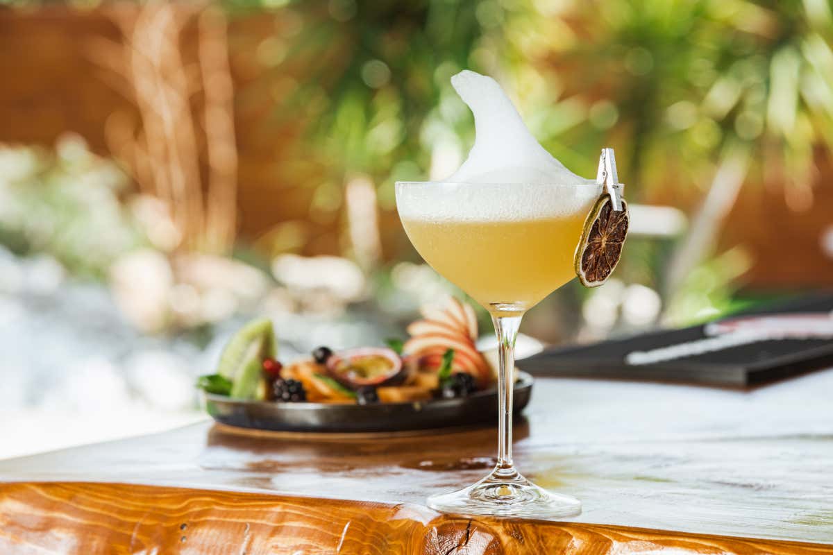 Il cocktail mezcalibur Ju-Manji: nuova vita per lo storico locale di Aldo Fabrizi