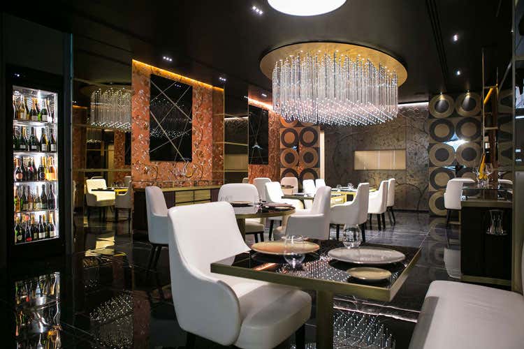 L'Idylio by Francesco Apreda - Pochi turisti, Roma torna ai romani Spopolano movida e gite fuori porta