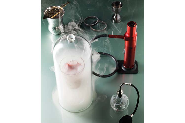 (Mixology trend Le nuove regole del bere miscelato) (Mixology trend Le nuove regole del bere miscelato)