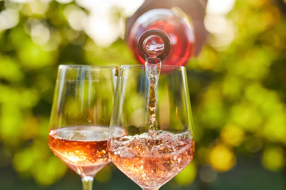 Ros&eacute; invecchiato? &Egrave; arrivato il tempo di sfatare questo tab&ugrave; Ros&eacute; invecchiato? In Europa c'&egrave; chi ci prova, in Italia &egrave; una cosa da veri intenditori