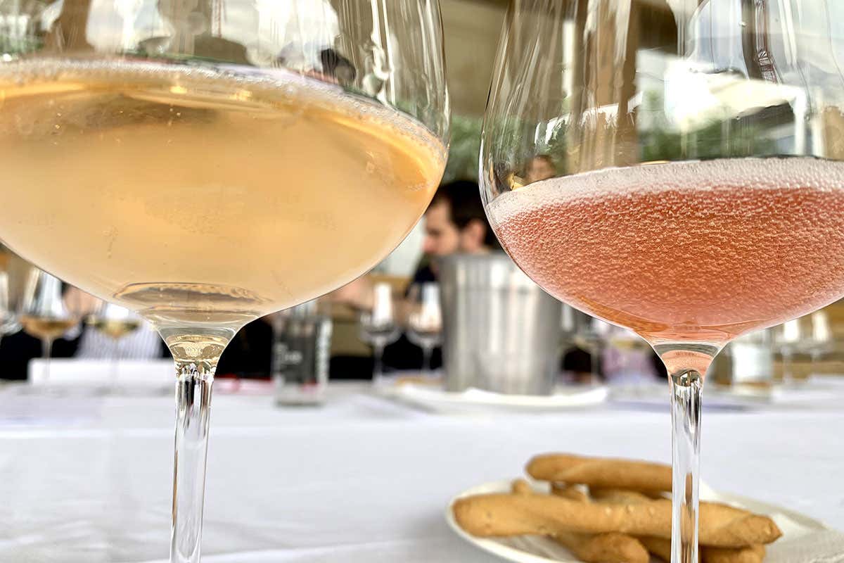 Rosè: confronti cromatici Castello di Cigognola Metodo Classico cambio di passo in cantina