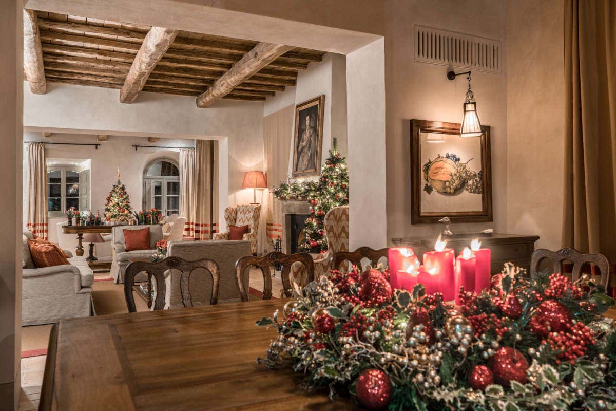 I migliori allestimenti natalizi 2024 degli hotel: Tivoli Palazzo Gaddi I migliori allestimenti natalizi 2024 degli hotel: Tivoli Palazzo Gaddi