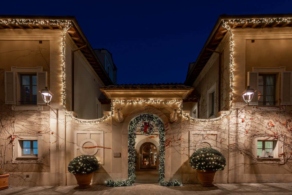 In Toscana l’inverno si fa magia nel borgo di Castiglion del Bosco