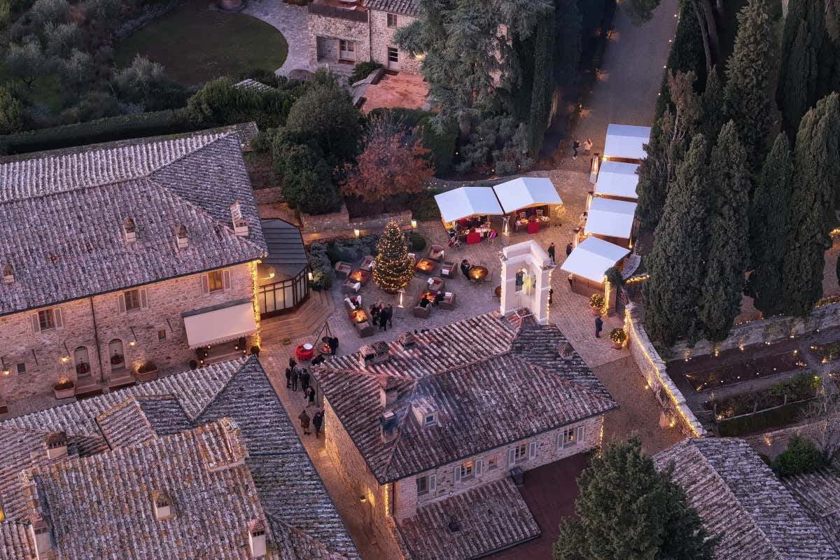 In Toscana l’inverno si fa magia nel borgo di Castiglion del Bosco