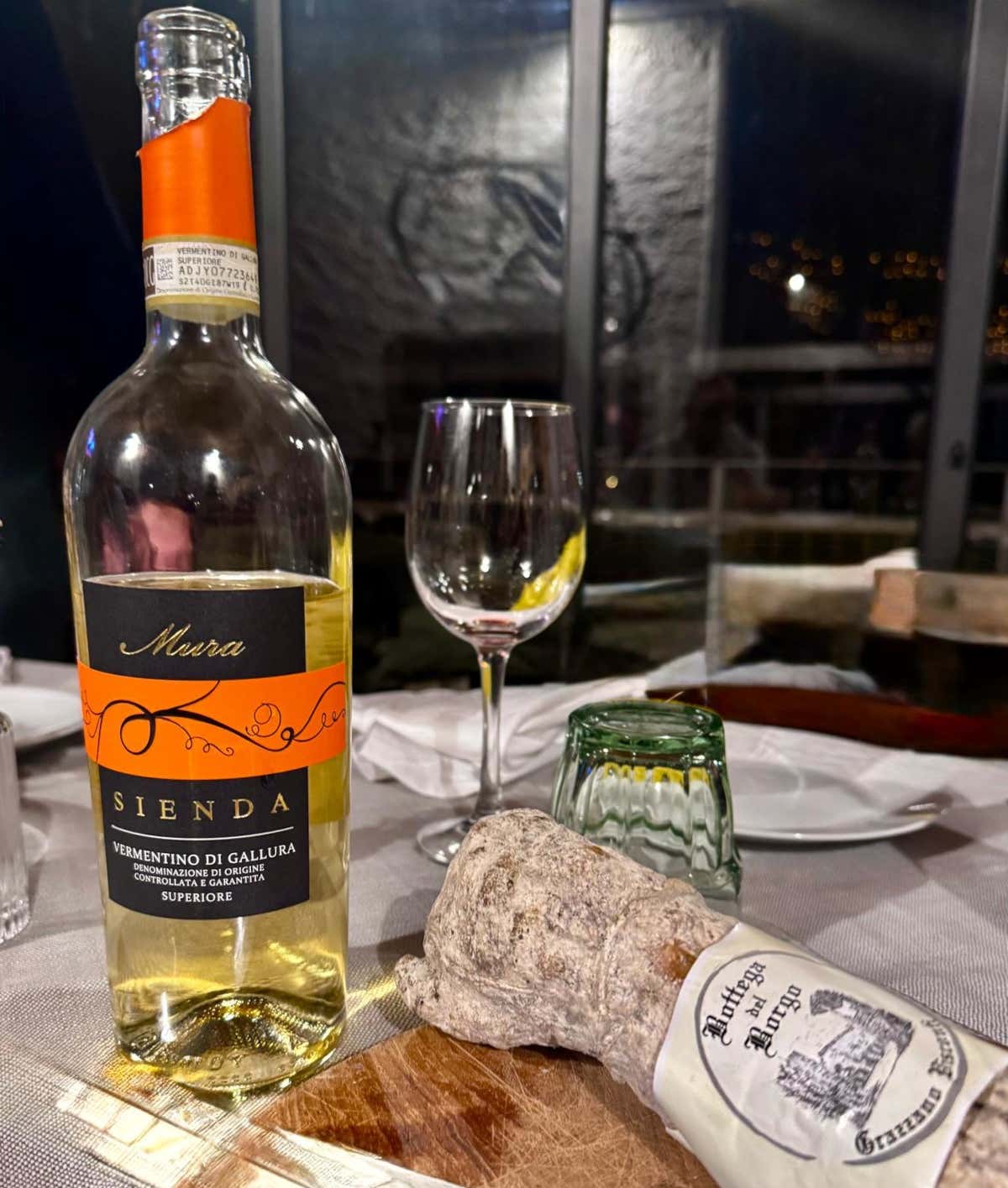 Piatti emiliani e vini sardi: la contaminazione gourmet che conquista il palato