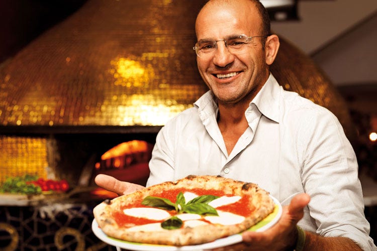Franco Manna (Rossopomodoro riparte da Napoli Pizza, gusti e ambienti autentici)