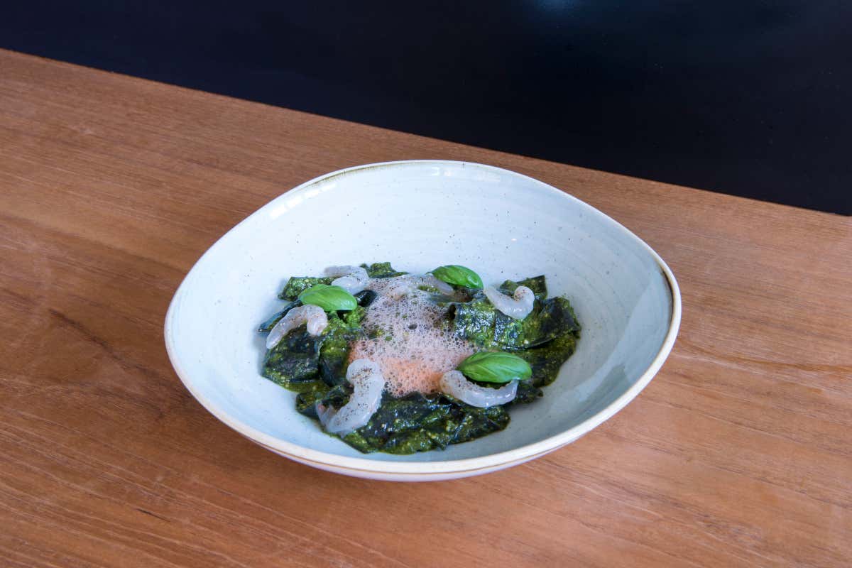 Mandili de sea A Milano apre Rua, omaggio sofisticato alla cucina regionale d’Italia