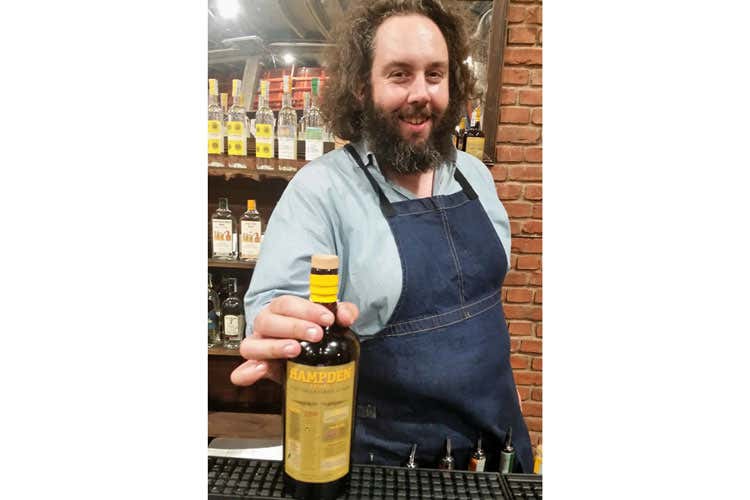 Angelo Canessa (Rum&Whisky Day Cresce il pubblico di appassionati)