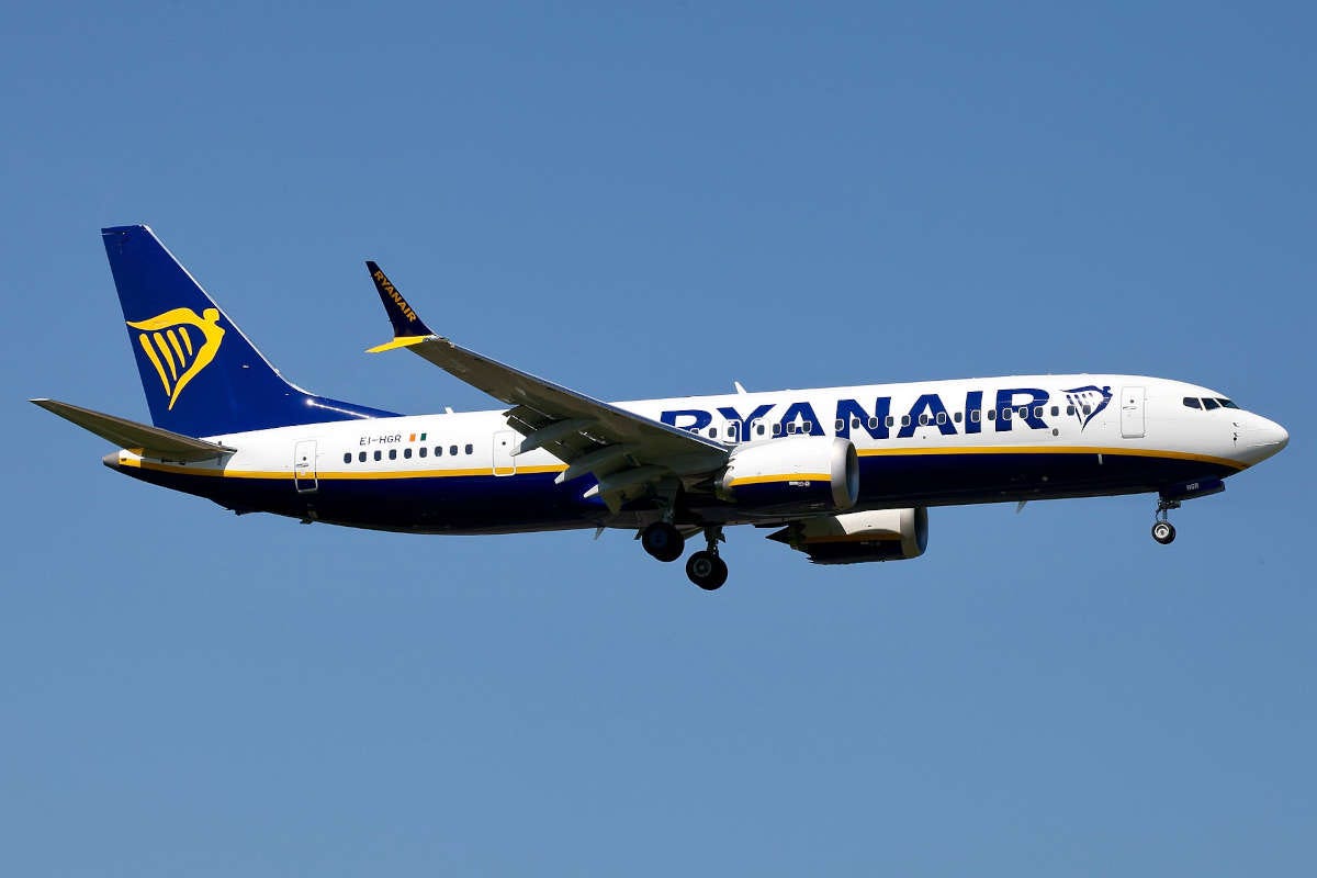 Ryanair 200 voli settimanali e 17 nuove rotte verso l'Albania