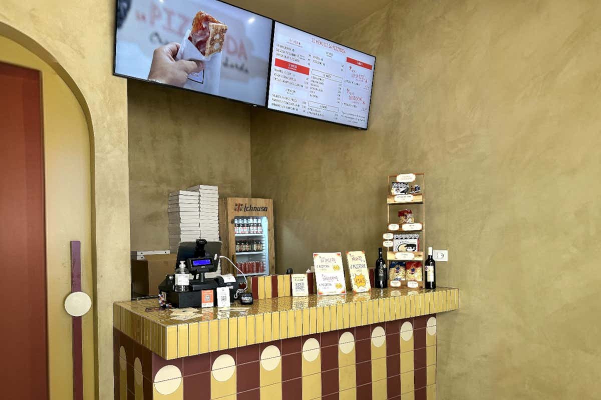 Sa Pizzedda, la catena fast-gourmet sarda che cresce con intelligenza artificiale e community digitale Sa Pizzedda, la catena fast-gourmet sarda che cresce con intelligenza artificiale e community digitale