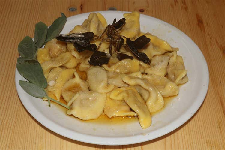 Cresce l’attesa per la 52ª edizione della Sagra degli Scarpinocc di Parre Cresce l’attesa per la 52ª edizione della Sagra degli Scarpinocc di Parre