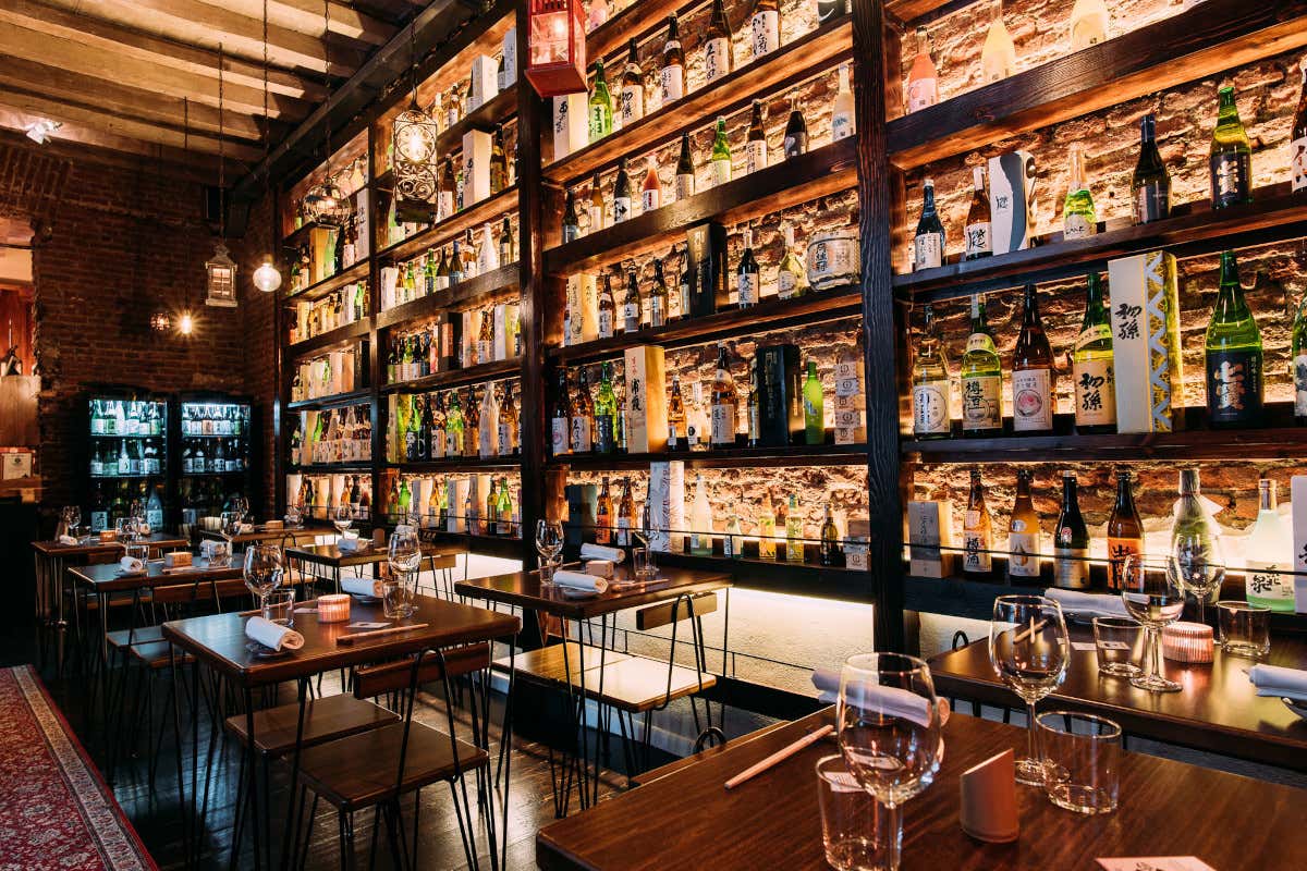 La sala del ristorante Sakeya